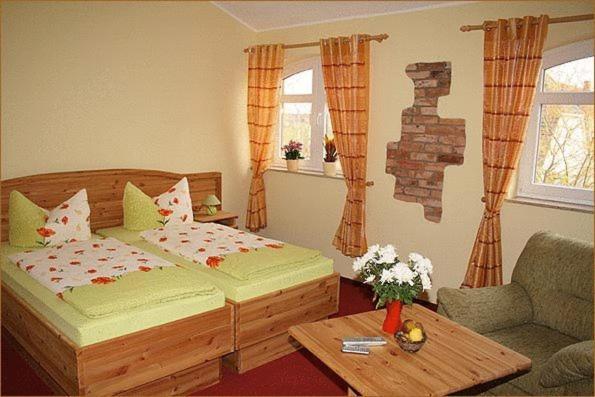 Landhotel Zum Honigdieb 리브니츠 담가르텐 외부 사진